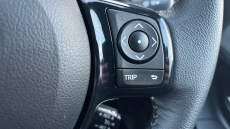 Toyota Yaris 1.5 Hybrid Icon 5dr CVT Hybrid Hatchback